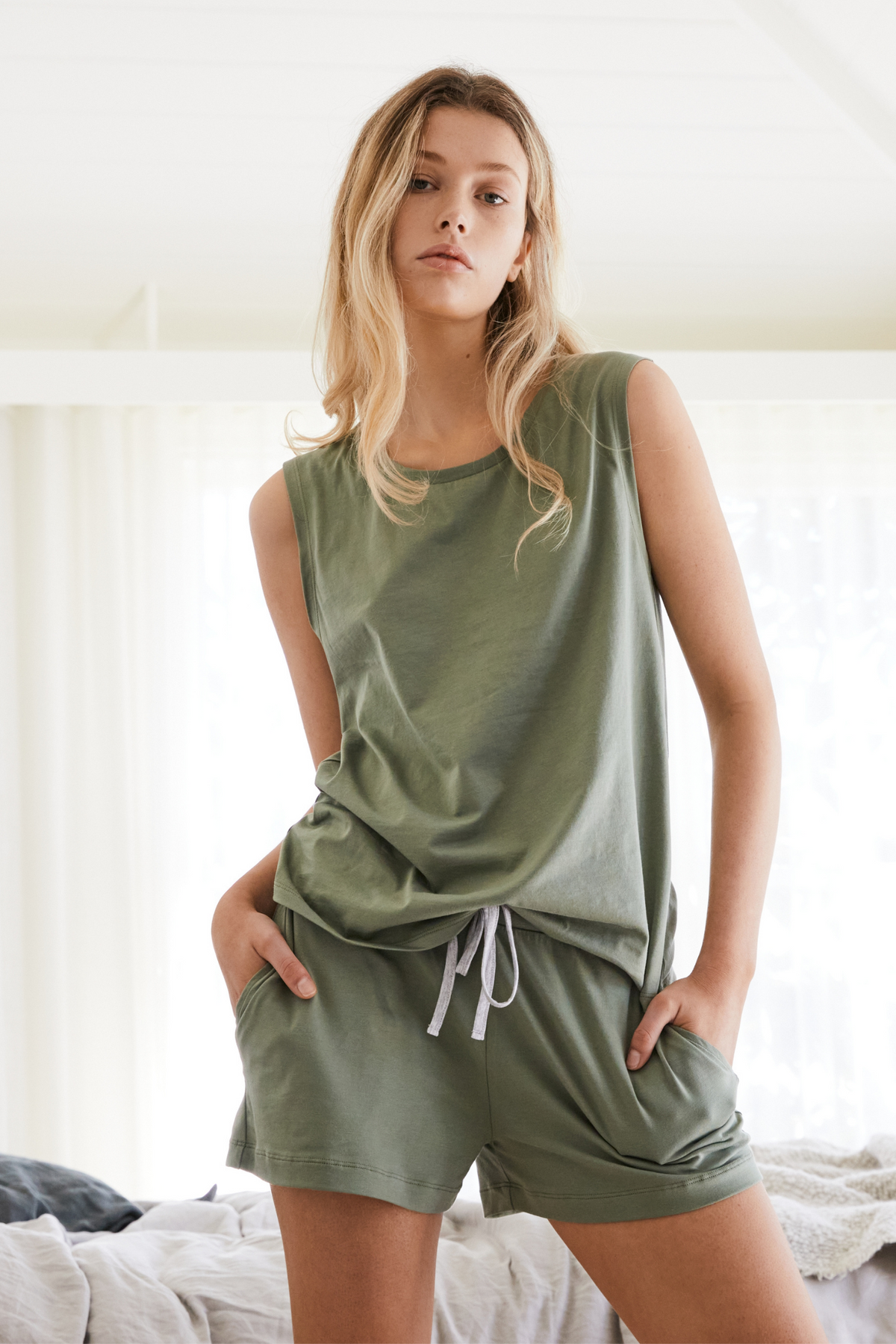 Women's Sleeveless Tees