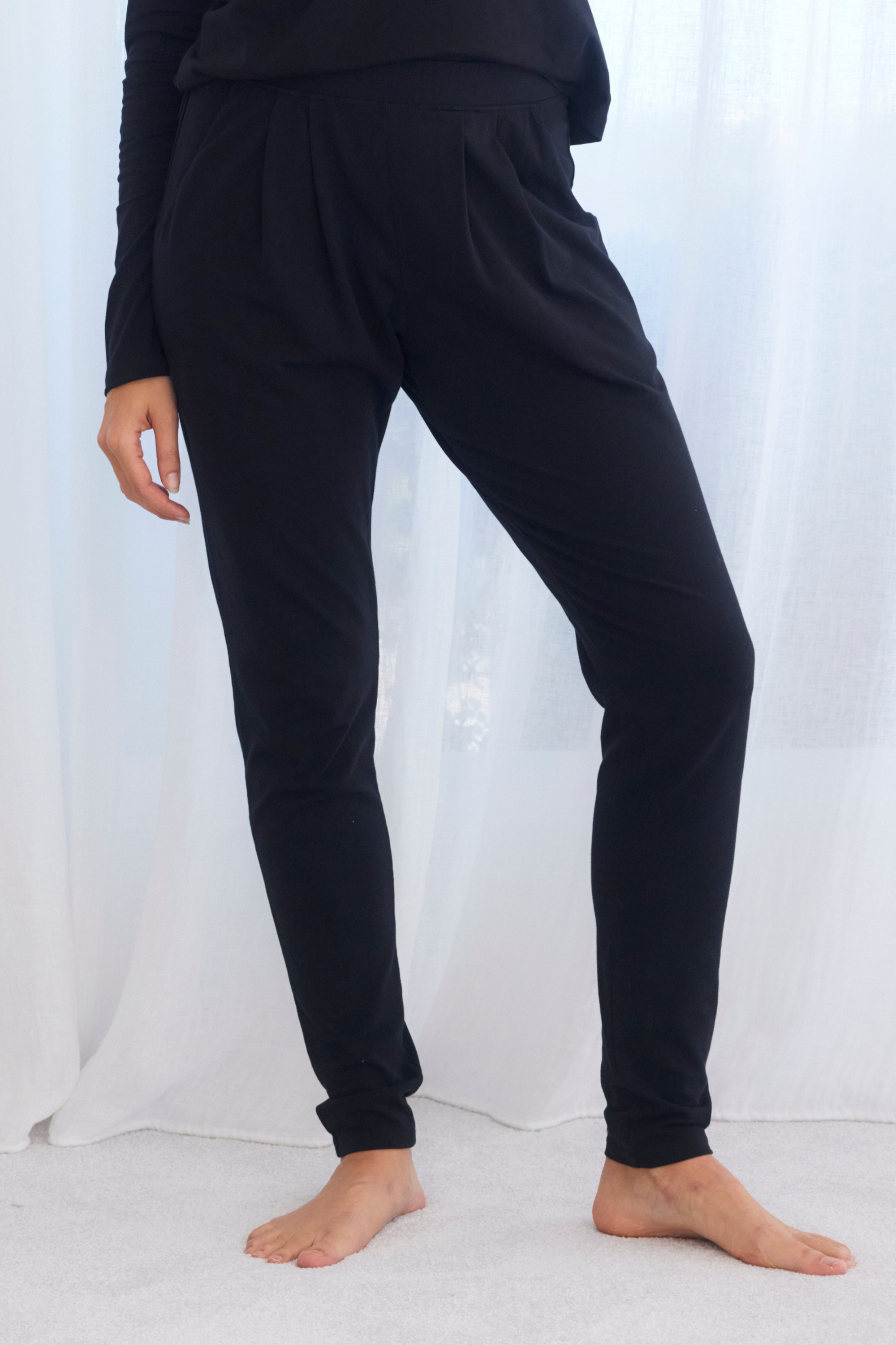 Slim leg pants